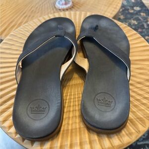 Peter Millar Black and Tan Flip Flops